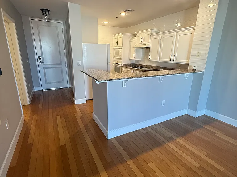 59 E Agate Ave #401 — Photo 11