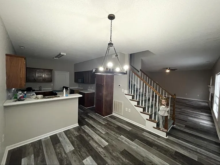 219 W Sunset Cir — Photo 10