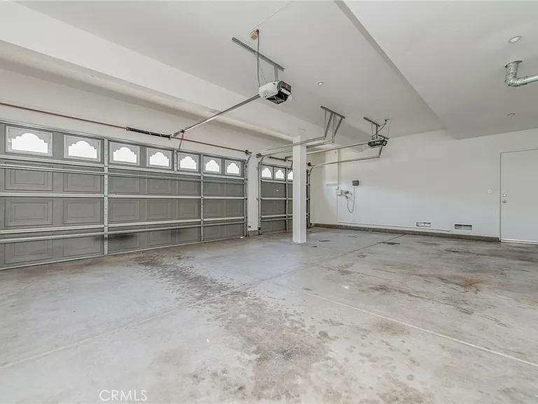16432 Landmark Dr — Photo 23