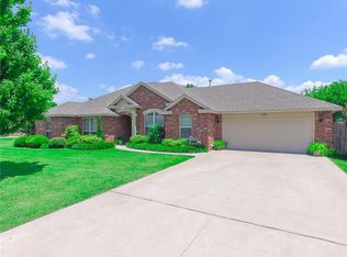 206 SE 7th St, Lexington, OK 73051