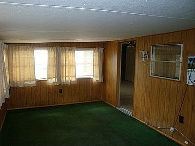 3rd image of 820 Sabal Palm Dr