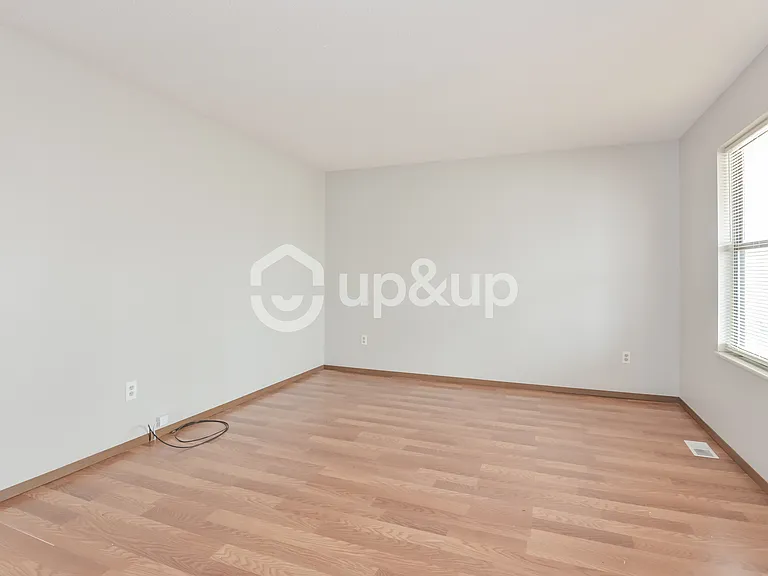 10563 Boylston Dr — Photo 8