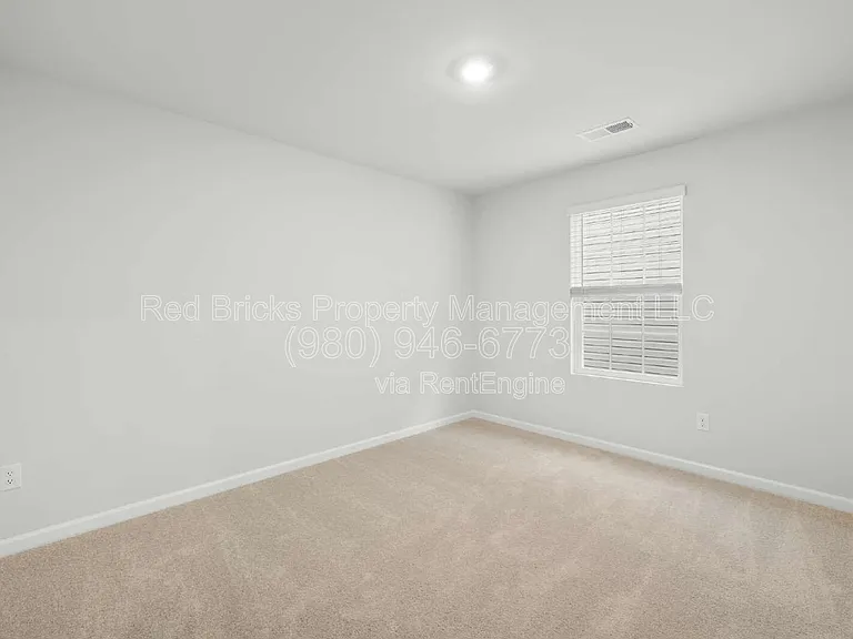 10154 Chatham Run Ln — Photo 22