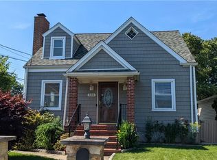 336 Savoy St, Bridgeport, CT 06606