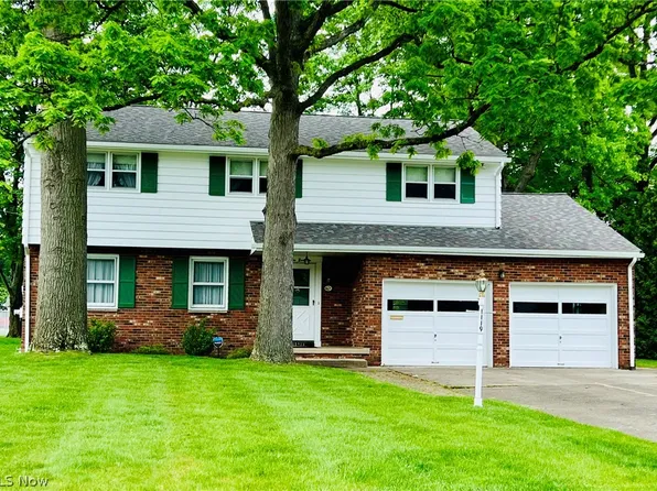 1119 Beechwood Dr, Girard, OH 44420