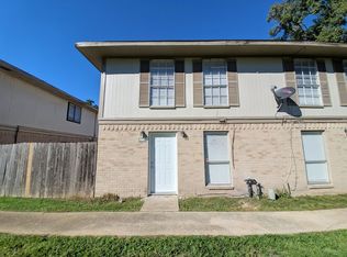 1962 Upland Dr, Houston, TX 77043