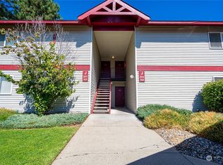 667 4th I & J St NE, East Wenatchee, WA