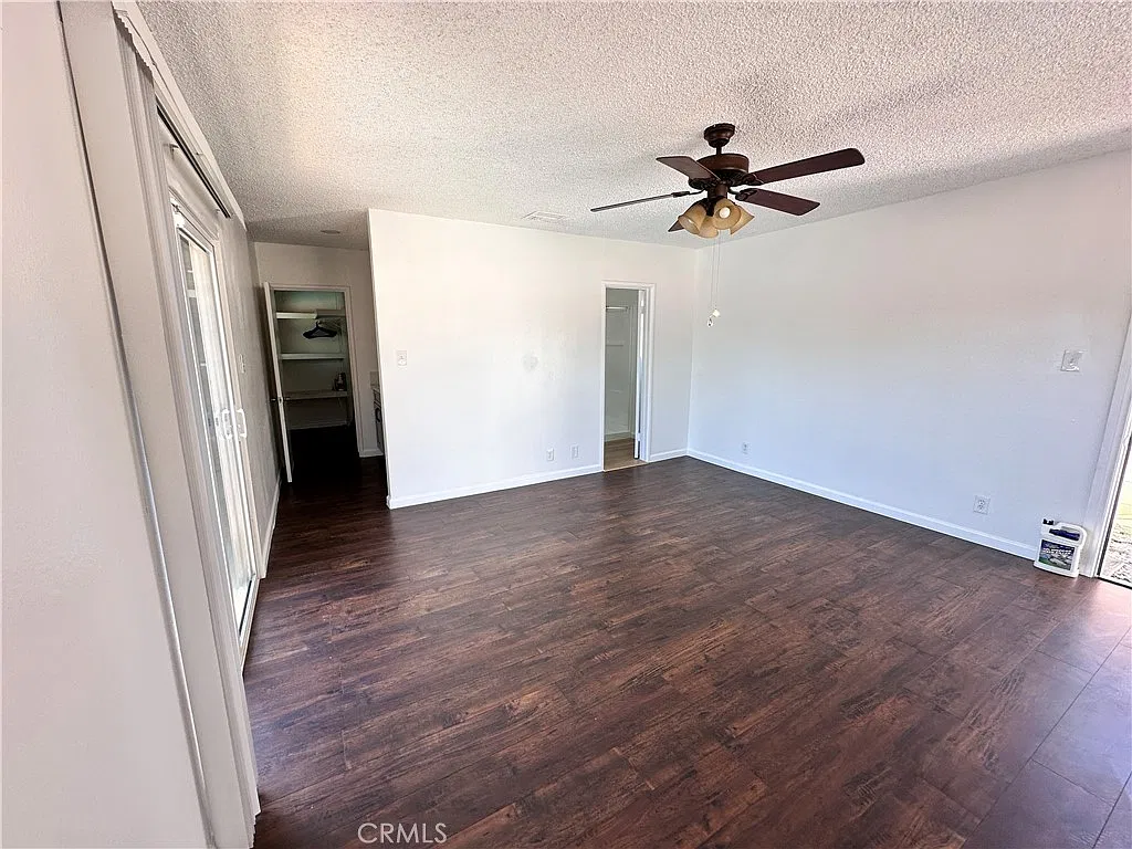 Studio, 1796 sqft, $1,500 — Photo 2