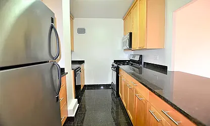 Rented by Manhattan Realty Group