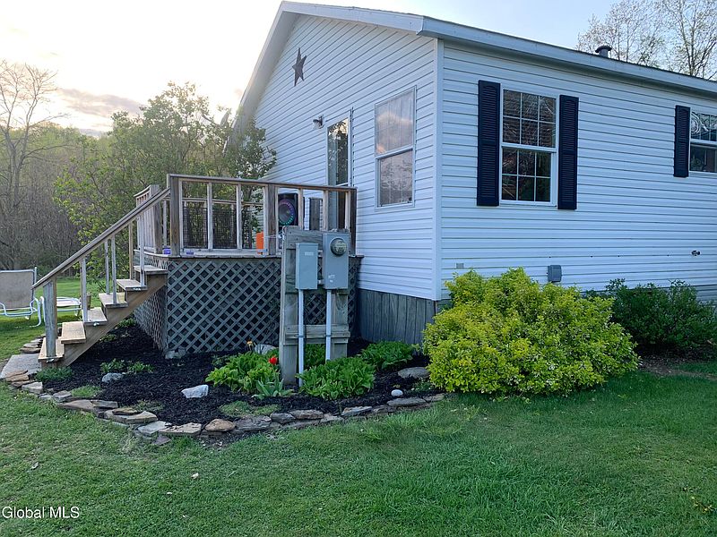 2nd image of 47 Oatman Lane