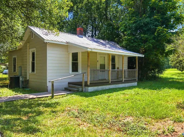 1009 W Washington St, Athens, AL 35611