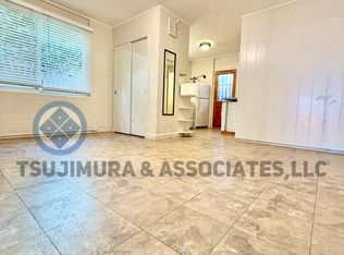 1025 Spencer St APT A, Honolulu, HI 96822