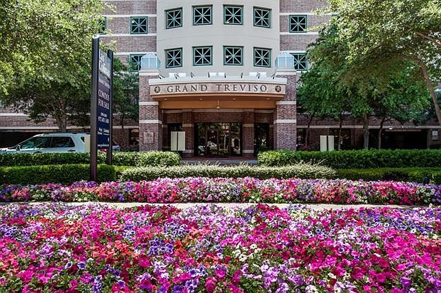 1st image of 330 Las Colinas Blvd #350