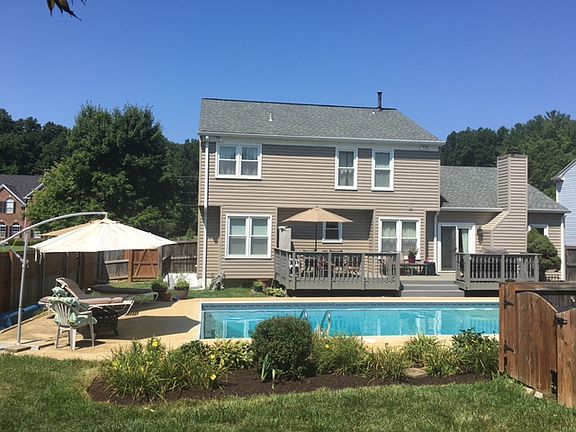 Heated pool with sun deck