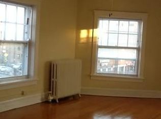4604 N Lincoln Ave, Chicago, IL 60625