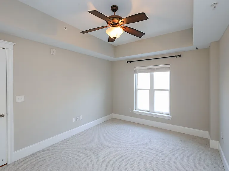 222 Glenwood Ave #410 — Photo 13