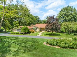 50 Overbrook Rd, South Barrington, IL 60010