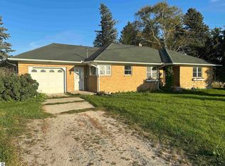 13166 60th Ave, Evart, MI 49631