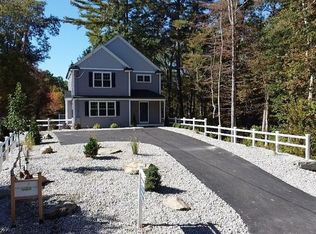 71 Plymouth St, Pembroke, MA 02359