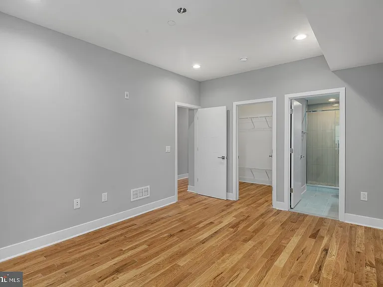 1634 Cambridge St #B — Photo 6