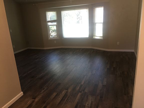 4th image of 7109 Regard Way