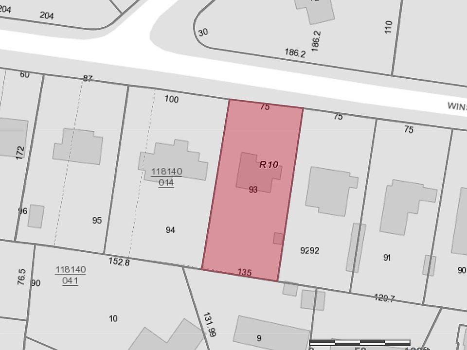 2nd image of 909 Winston Pl