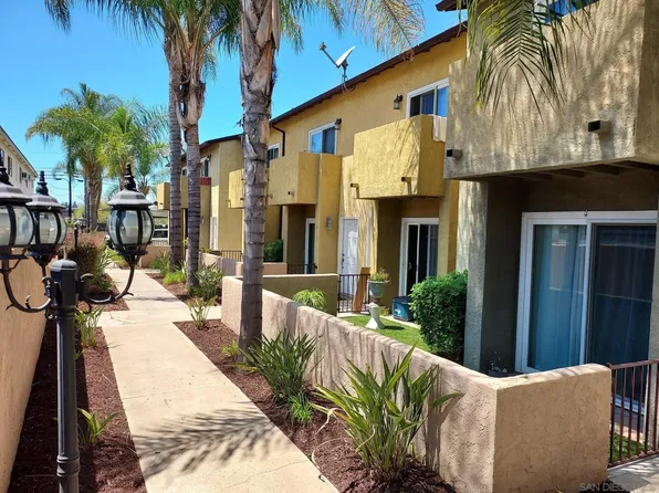 469 N 1st St, El Cajon, CA 92021