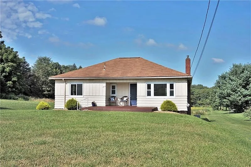 4676 Bakerstown Culmerville Rd photo 1
