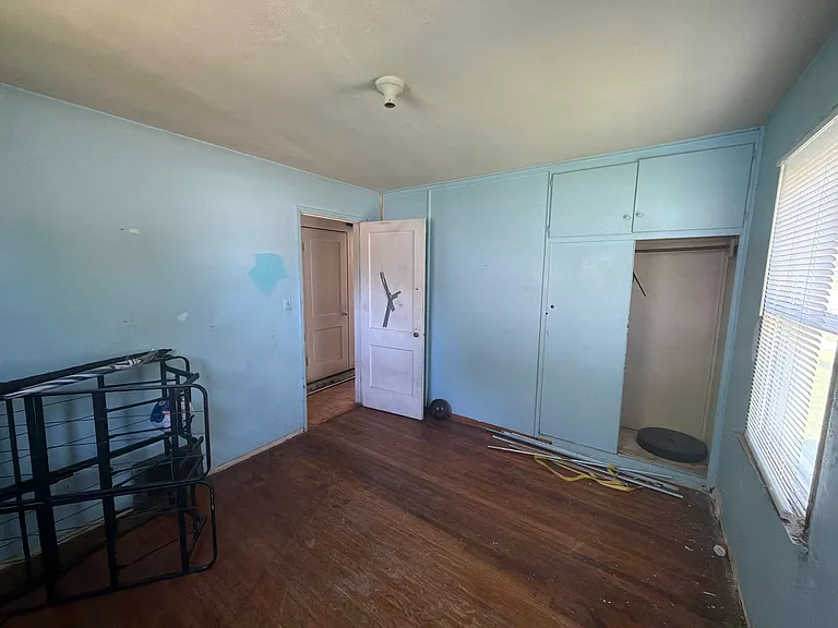 2217 W Wiswall St — Photo 16
