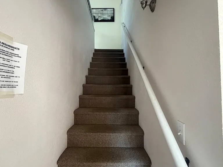 Unit Photo