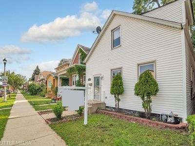 1616 East Ave, Berwyn, IL, 60402