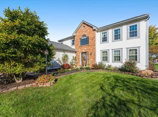 4202 Crispin Ct, Grove City, OH 43123
