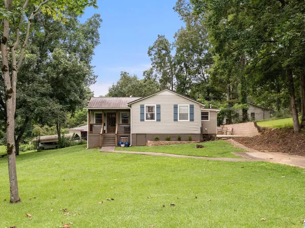 5211 Edgewood Rd, Adamsville, AL 35005