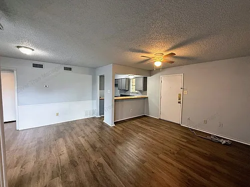4820 Wellesley Ave #A Photo 1 4820 Wellesley Ave #A Photo 1