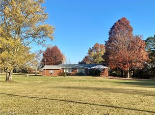 2001 Wise Rd, North Canton, OH 44720