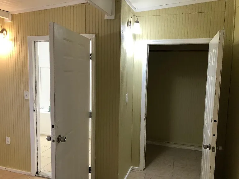 29156 Crawford Ave — Photo 14