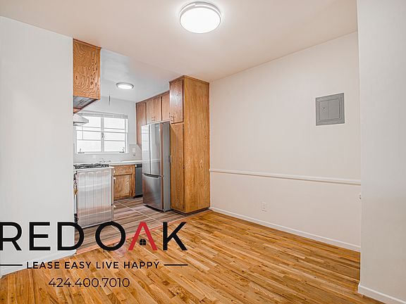 5th image of 1023 N Hayworth Ave APT 6
