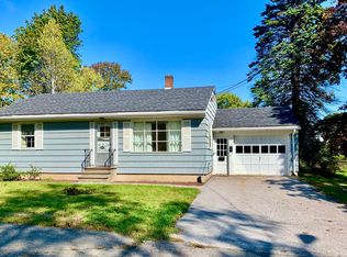 83 Granite St, Rockland, ME 04841