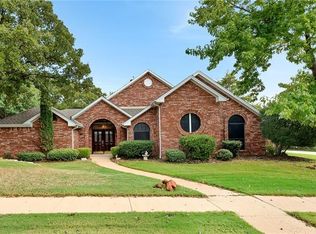 1749 Timber Ridge Cir, Corinth, TX 76210