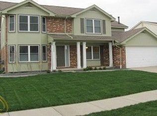 46208 Hanford Rd, Canton, MI 48187