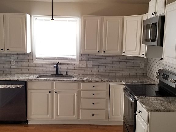 3rd image of 12800 Auklet Ln #1
