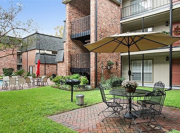 3rd image of 2521 Metairie Lawn Dr #12-1