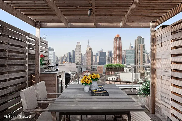 Sold by Halstead Real Estate | media 6