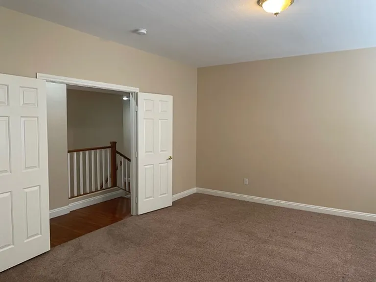321 Waterton Lakes Ave — Photo 22
