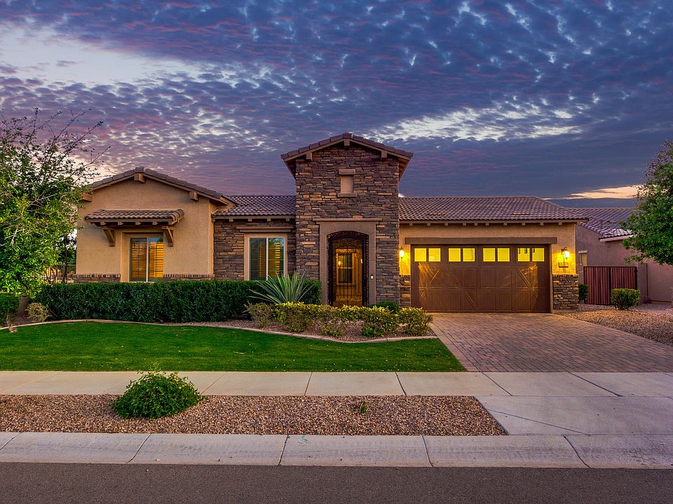 1st image of 21379 E Pecan Ln