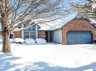 7473 Pebblebrooke East Dr, Indianapolis, IN