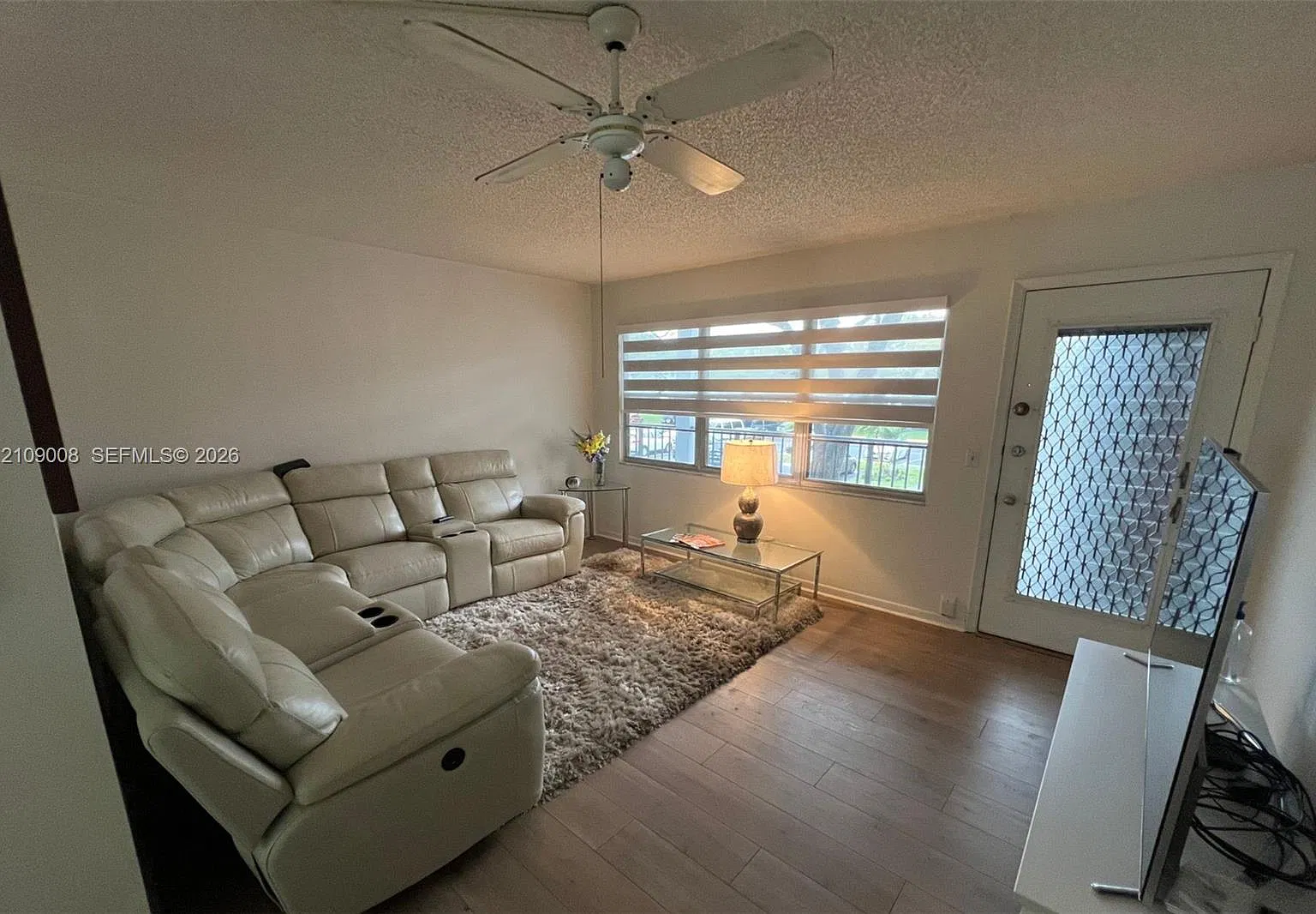 1301 SW 134th Way — Photo 3