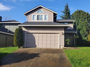 90 Kingsgate Rd, Lake Oswego, OR 97035
