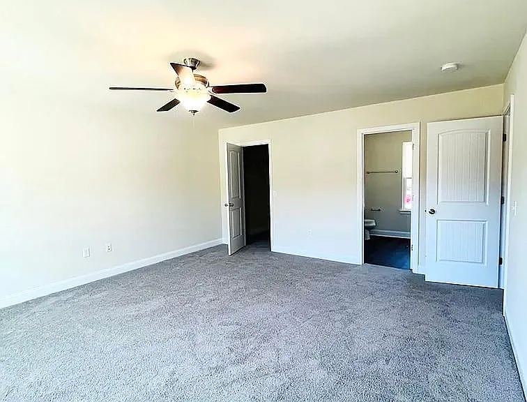 719 Mill Creek Cir #719 — Photo 12