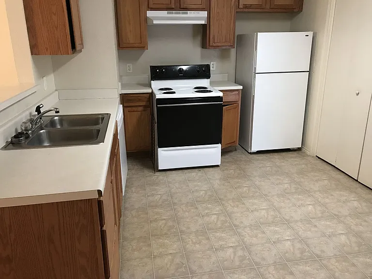 3603 Malibu Ln — Photo 5